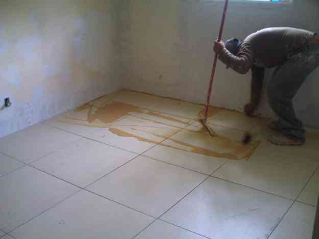 Colocacion de pisos y azulejo, Pabellón de Arteaga, Aragon - Doplim - 51832